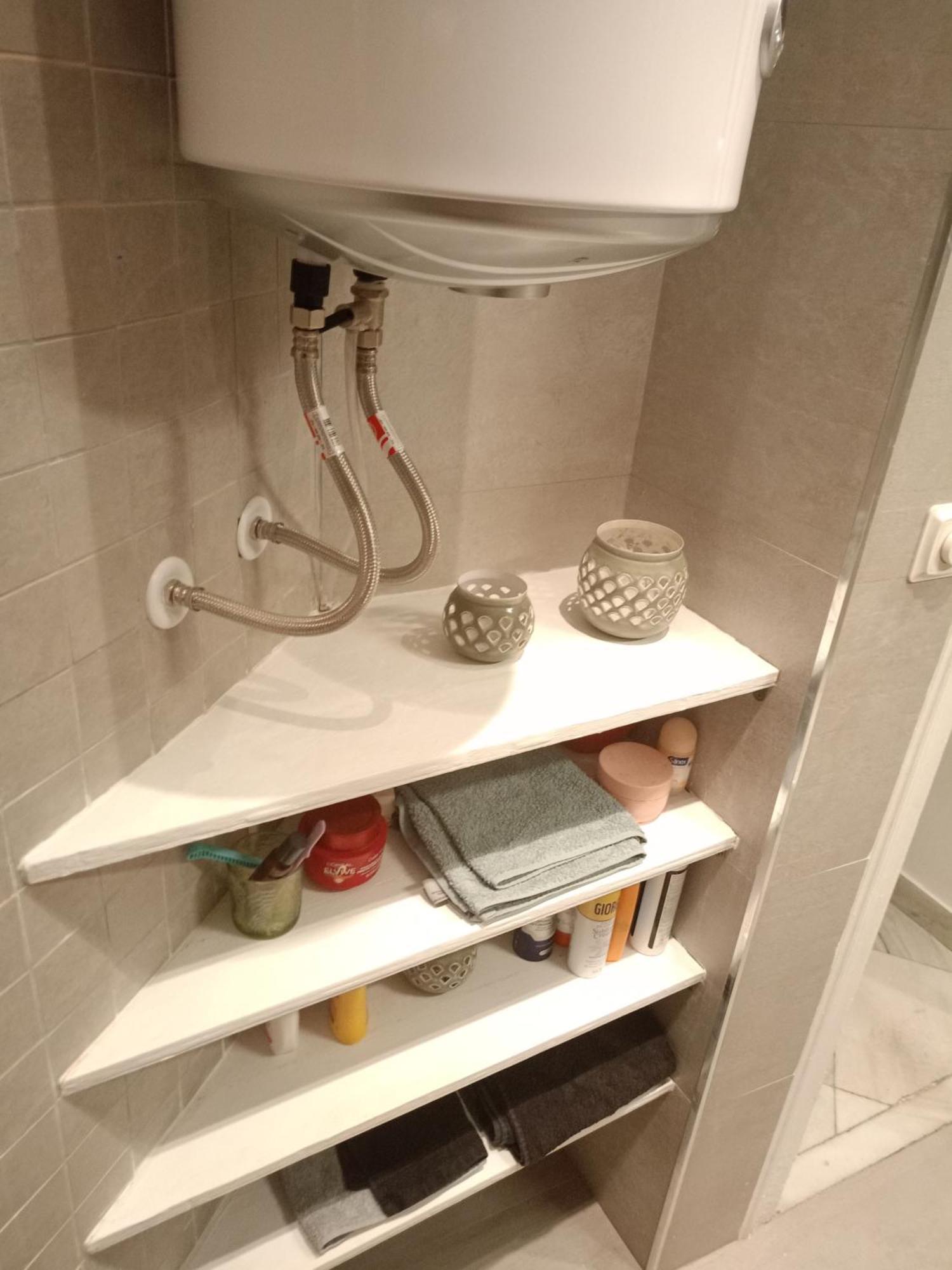 Small Stylish Room With Comfortable Queen-Size Bed In Very Large, Beautifully Decorated Shared Flat In The Historic Centre Of Málaga Exterior foto